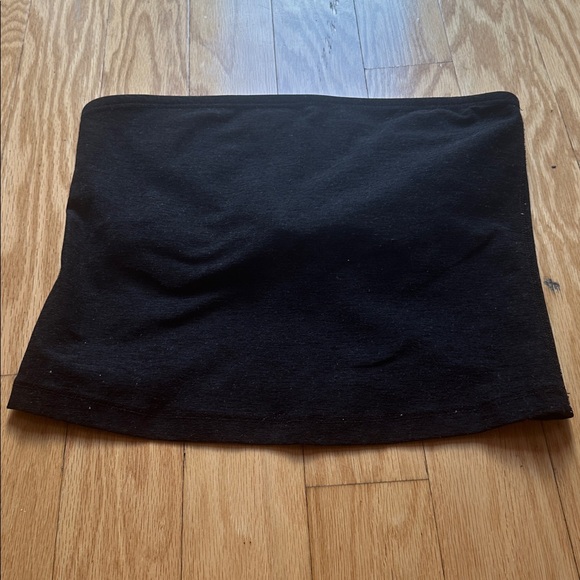 Beyond Yoga Black Strapless Crop Top - Picture 3 of 6